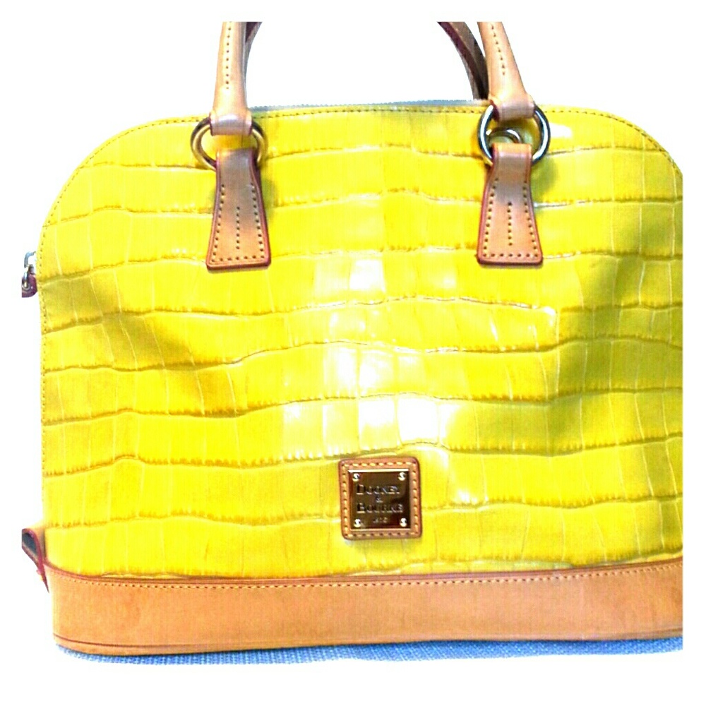 Dooney &bourke bag